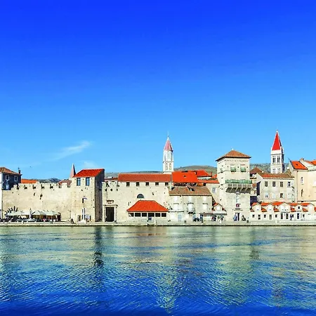 Luxurious Home In Trogir With Sauna